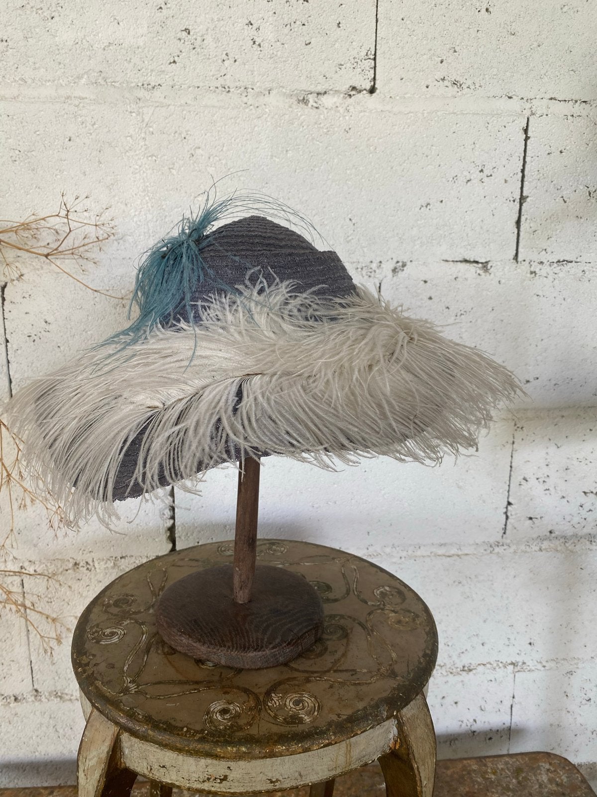 Vintage hoed met struisvogel veren - Elegante dameshoed, Ophalen of Verzenden, Dames