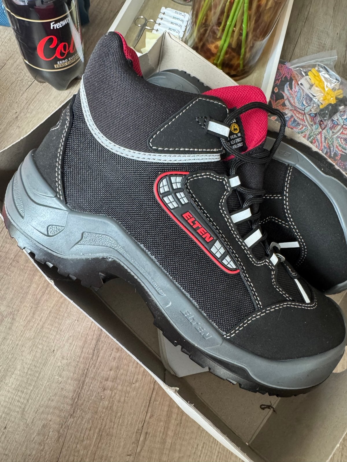 ELTEN Safeguard Werkschoenen Maat 43, Ophalen of Verzenden, Nieuw, Zwart, Werkschoenen