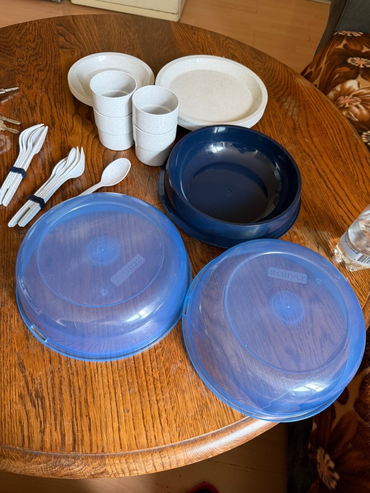 Curver camping servies -30 stuk, Ophalen of Verzenden, Zo goed als nieuw, Wit, Overige typen