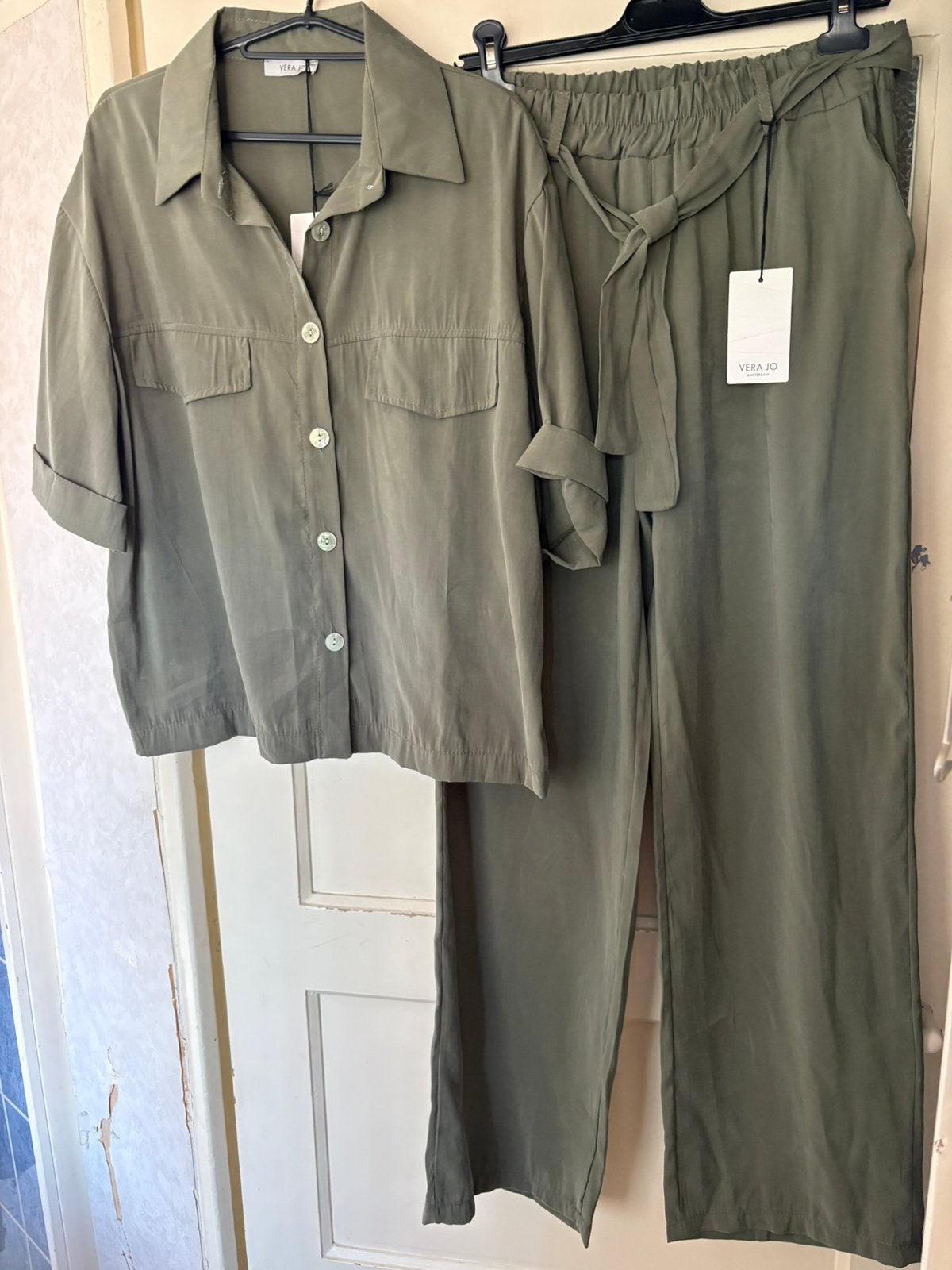Mooie nieuw en nieuwe collectie set maat L/XL Vera Jo, Ophalen of Verzenden, Nieuw, Lang