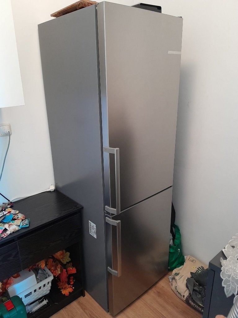 Bosch Koelkast Grijs Prima Conditie, Ophalen, 200 liter of meer, 160 cm of meer, Zo goed als nieuw