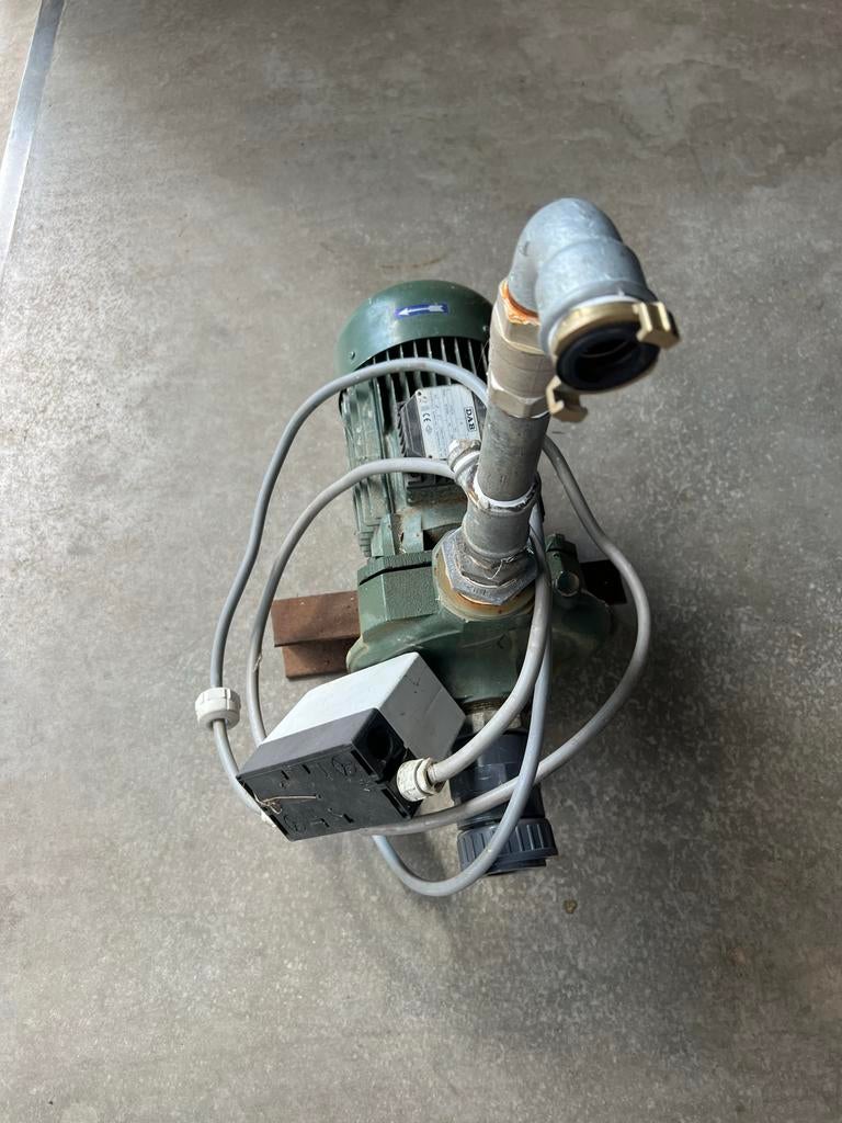DAB Hydrofoorpomp - Krachtige Waterpomp voor Huis en Tuin, Ophalen, Gebruikt