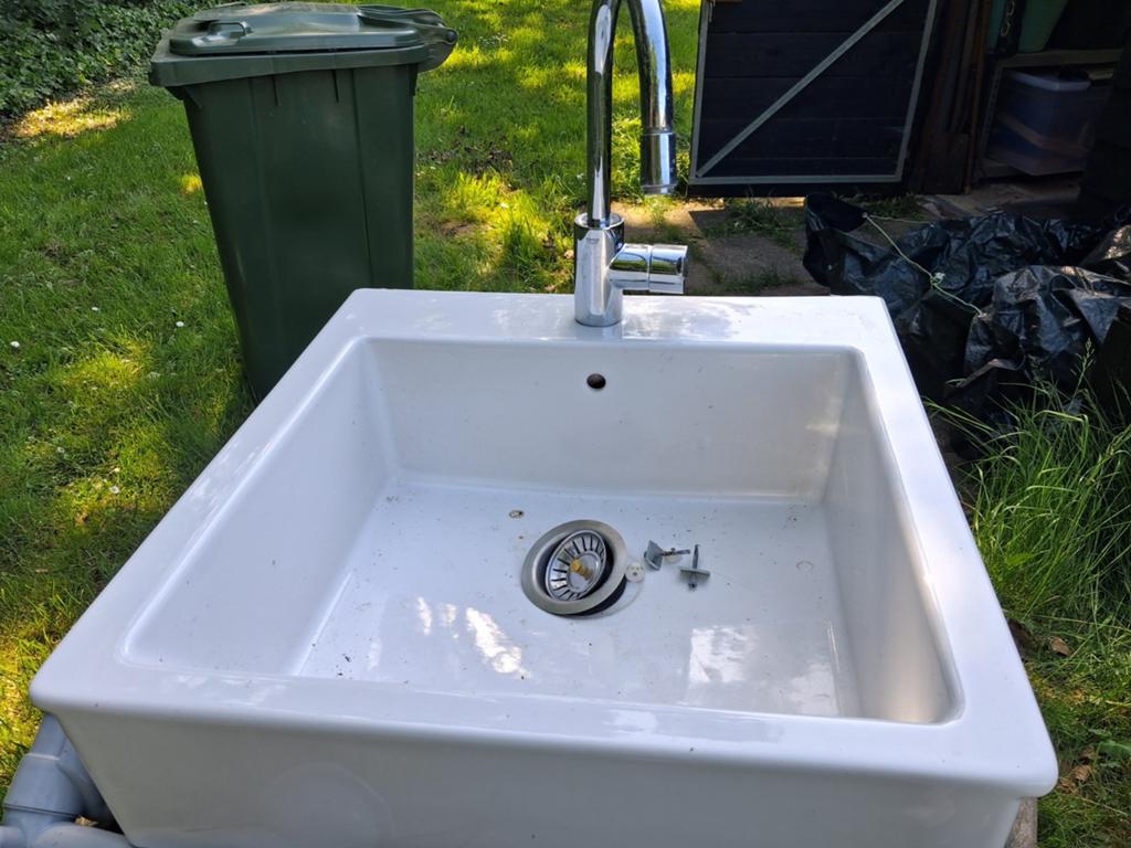 IKEA Beyaz wastafel met Grohe kraan, Ophalen of Verzenden, Gebruikt, Steen, Wastafel