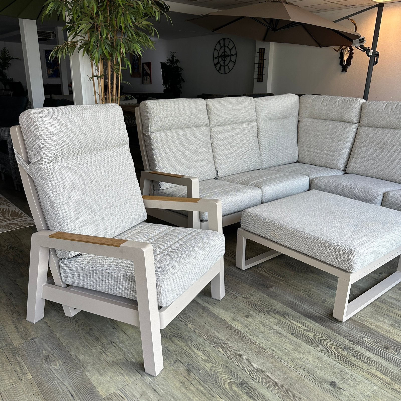 LIFE Loungeset / Tuinset – Zo Goed Als Nieuw- Showroom model, Zenq, ., Aluminium, Ophalen of Verzenden