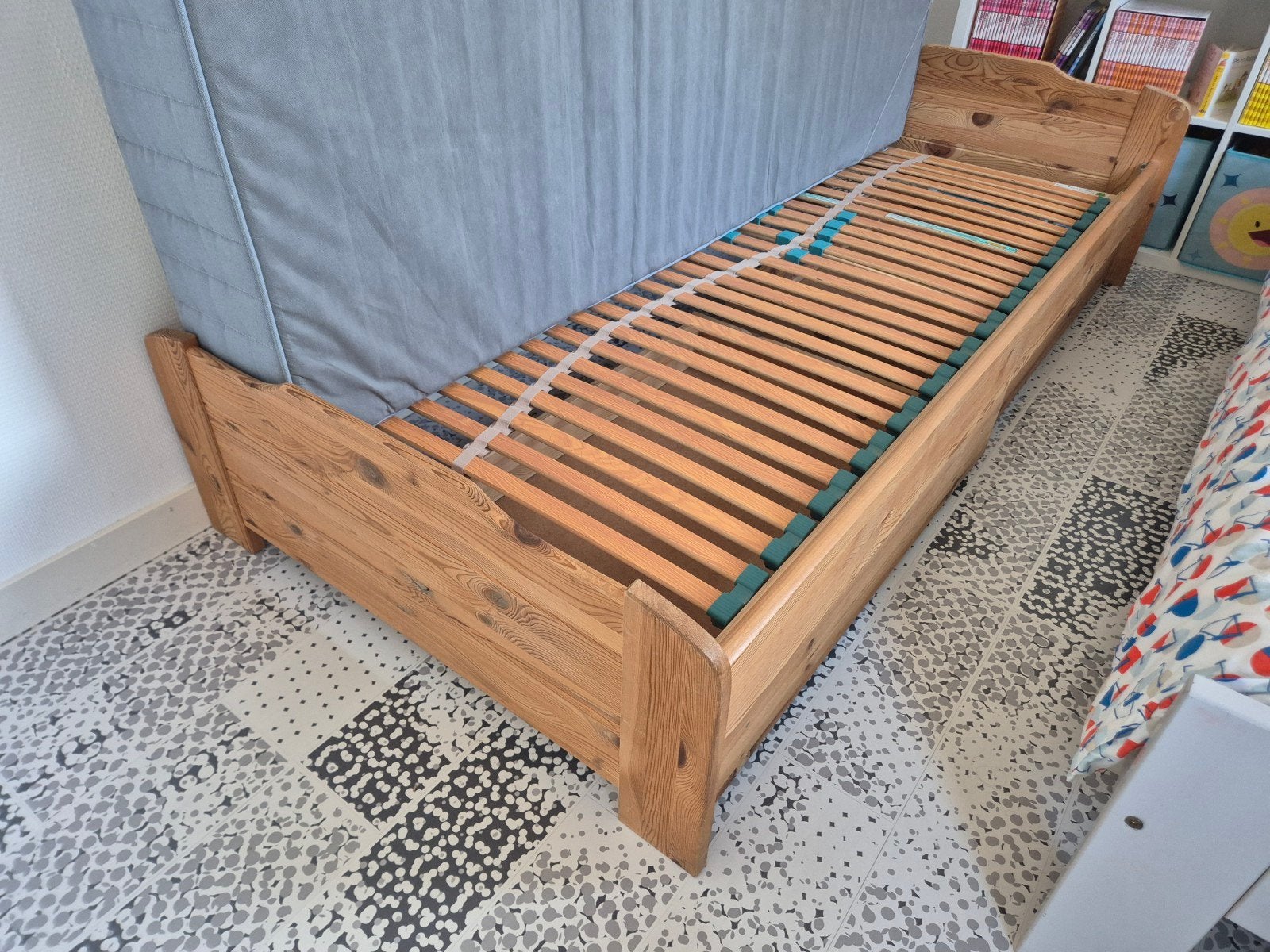 Houten bed met lades-  Eenvoudig click-in systeem, Huis en Inrichting, Slaapkamer | Bedden, Gebruikt, Eenpersoons, 90 cm, 200 cm