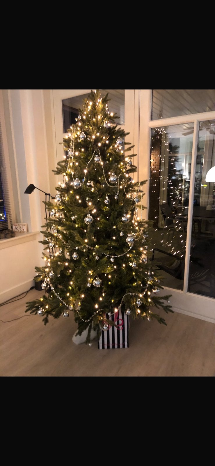 Kerstboom “Montreal” (Intratuin), Ophalen, Zo goed als nieuw