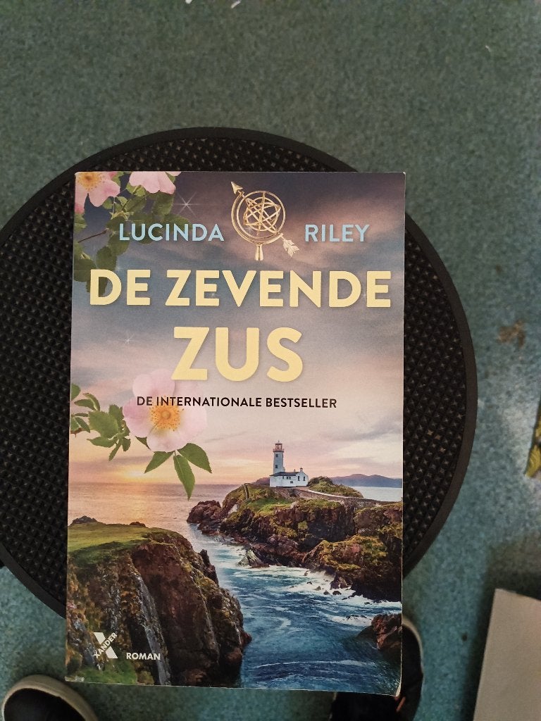 Lucinda Riley – De zevende zus, Ophalen of Verzenden, Lucinda Riley
