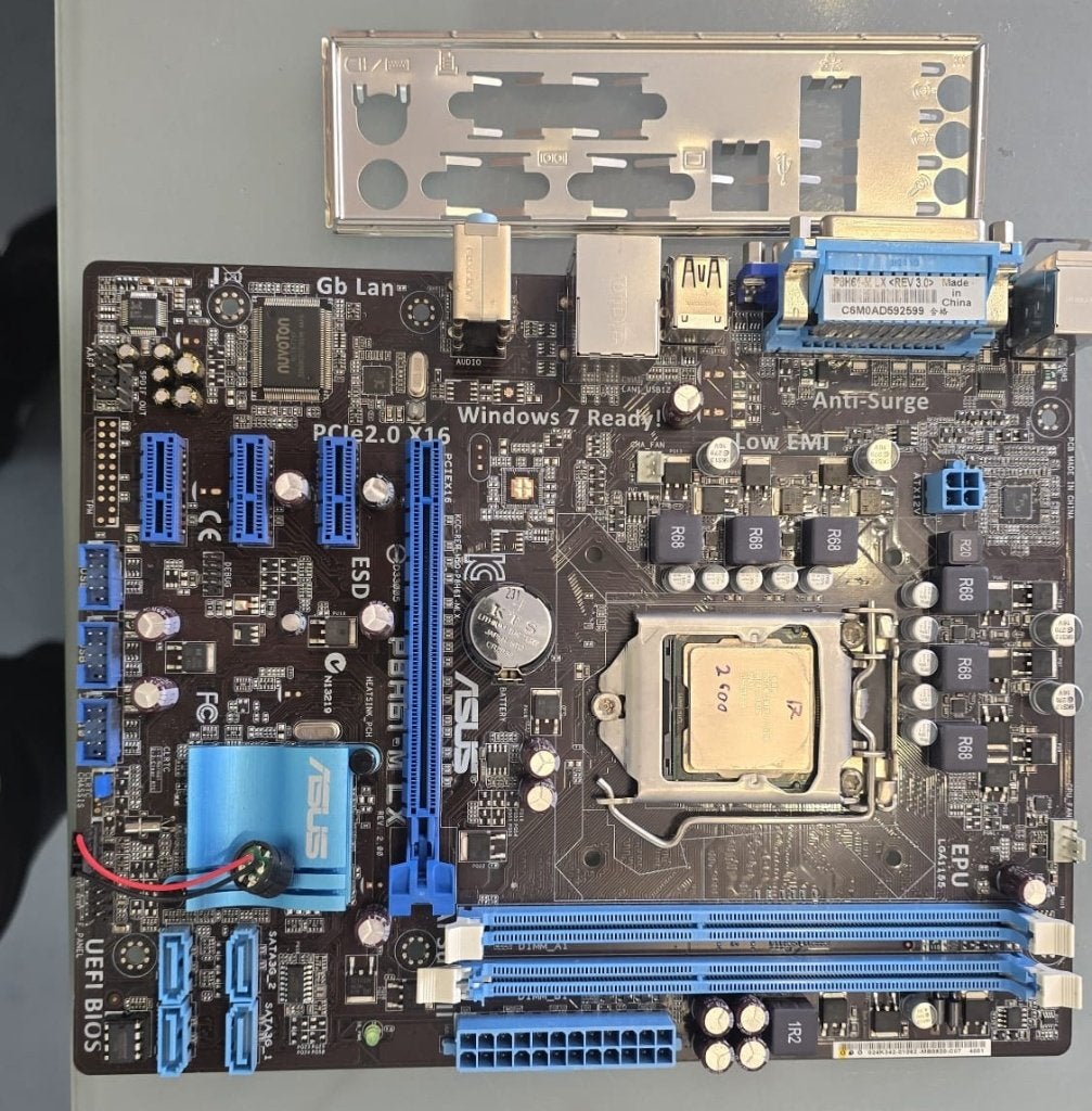 ASUS moederbord Intel Core i7-2600K 8GB DDR3 set, Computers en Software, Moederborden, Service@asus.de, DDR3, Ophalen of Verzenden