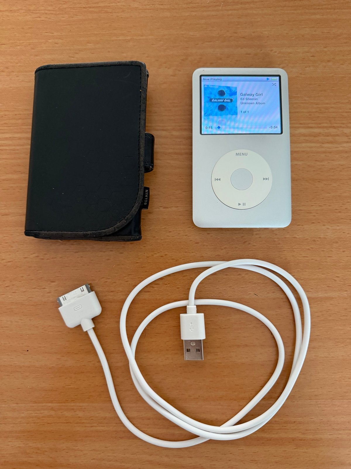 iPod Classic 6th Generation 120GB met kabel, Ophalen of Verzenden, Gebruikt, Classic, 40 GB en meer