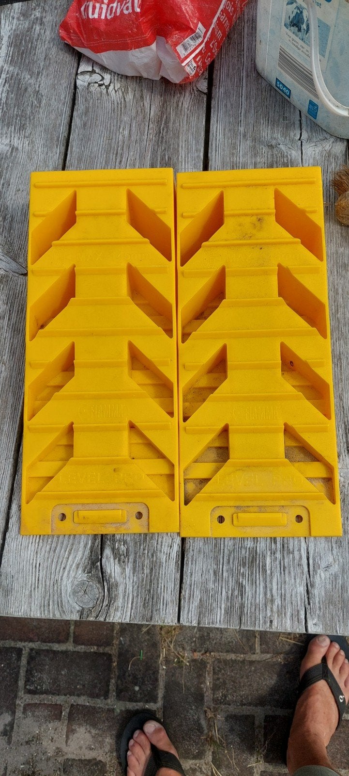 Gele caravan oprijblokken / levelers (set van 2), Ophalen of Verzenden