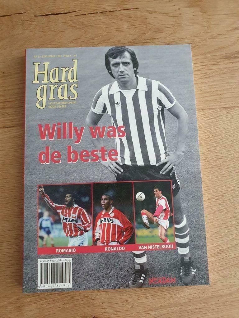 sportboek- Hard Gras nr.55 - Willy van der Kuijlen, Boeken, Ophalen of Verzenden, Zo goed als nieuw, Balsport