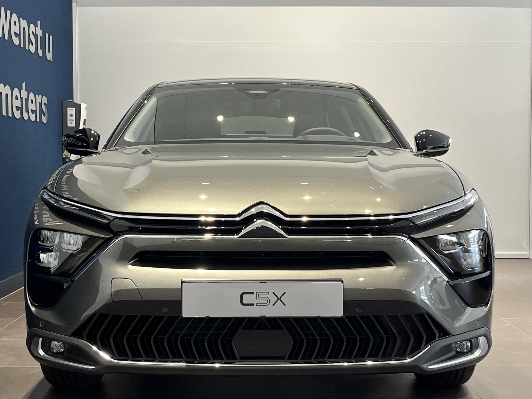 Citroen C5 X Business Plus - ELEKTRISCH VERSTELBARE STOELEN, Gebruikt, Euro 6, 1199 cc, Automatische klimaatregeling
