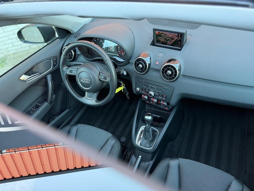 Audi A1 SPORTBACK 1.4 TFSI S-Line Pano Stoelvw PDC BT AC Nav, Euro 5, Stof, Zwart, 4 cilinders
