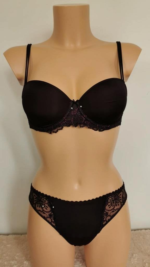 Nieuw marie jo jane amethist bh
balconet 75c Heartshape, ., Ophalen of Verzenden, BH, .