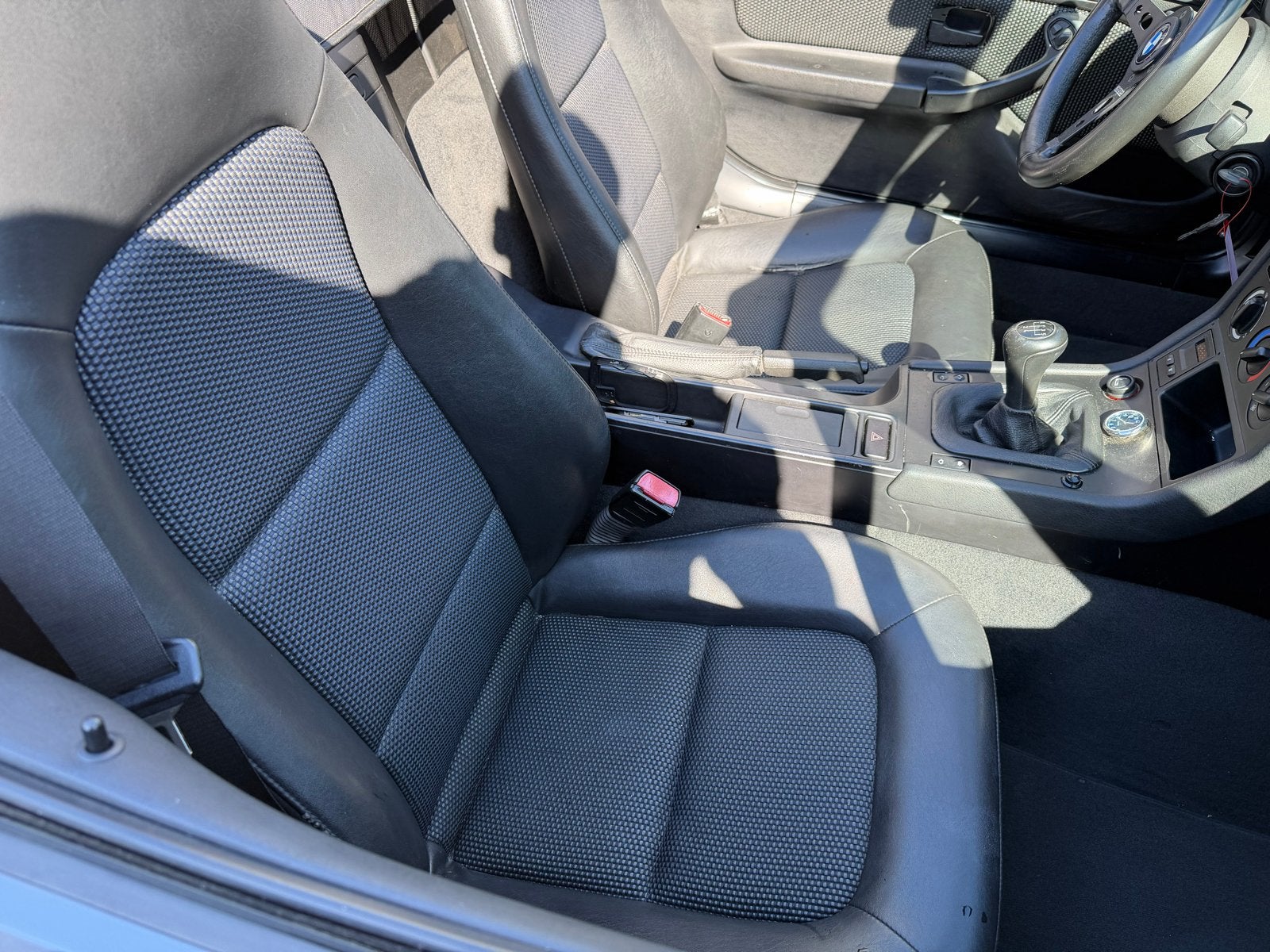 Foto 9 van BMW Z3 unieke kleur✅ nwe Kap apk 2027 17” lm velgen