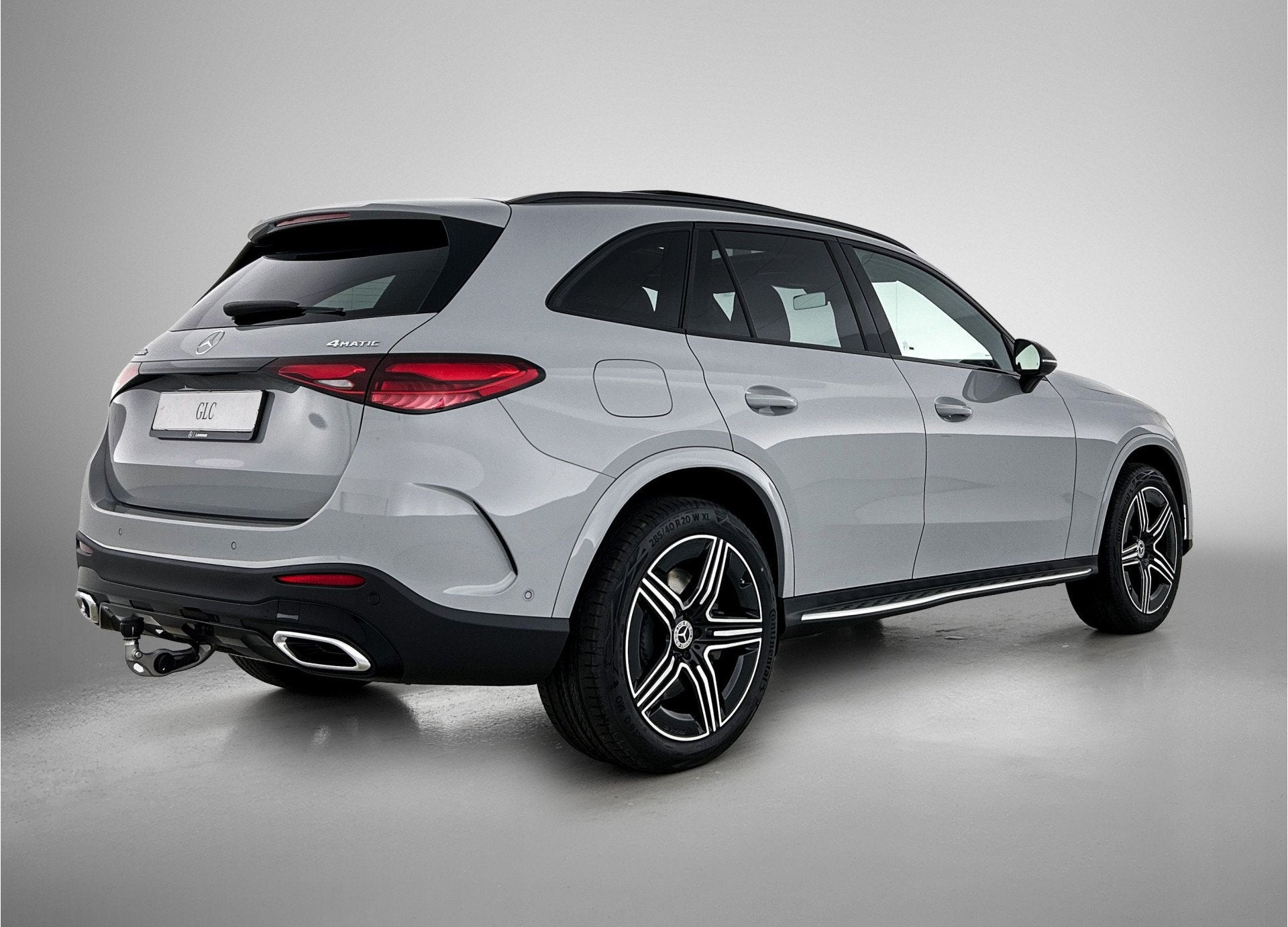 Mercedes-Benz GLC 300e 4MATIC Business Solution AMG | Advanc, Auto's, Automaat, Zwart, 2255 kg, Plug-in hybride