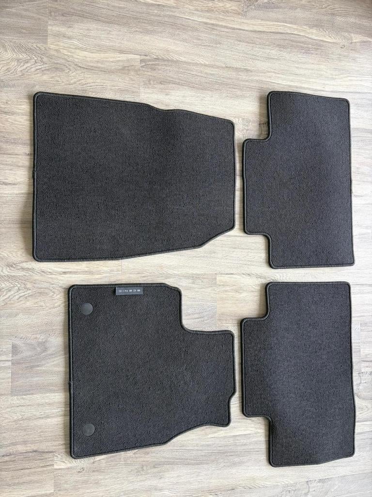 Originele premium vloermatten Renault Scenic E Tech, Auto diversen, Automatten, Ophalen of Verzenden