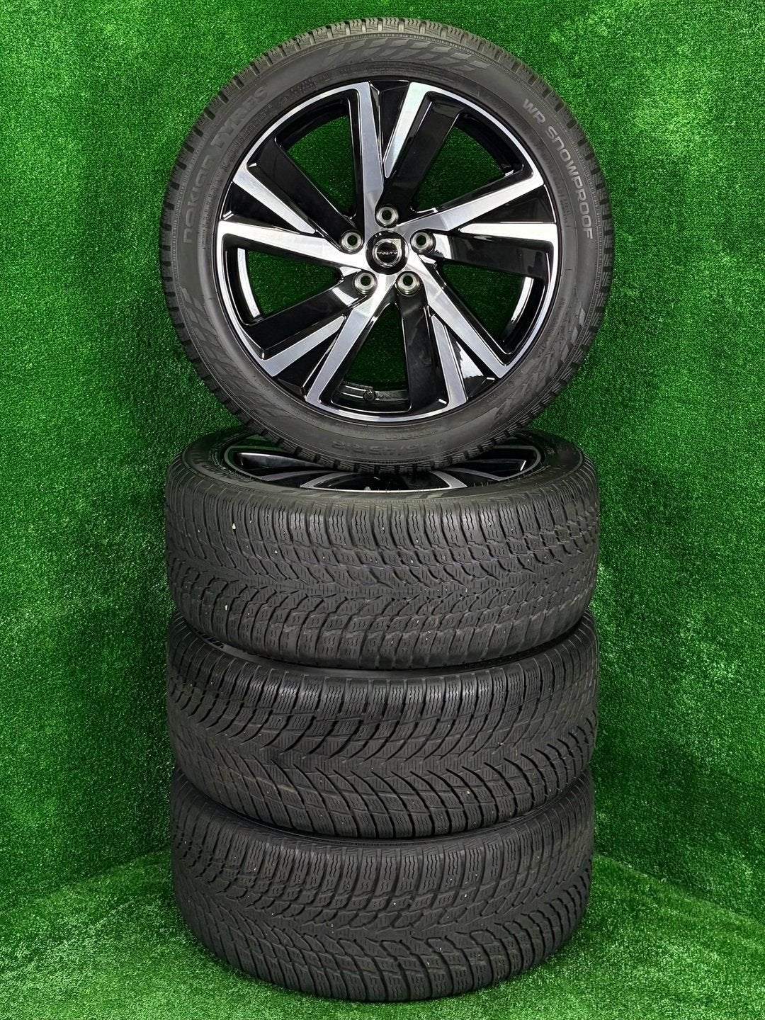 Originele 18 inch Volvo R-Design velgen winterbanden V60 S60, Auto-onderdelen, Banden en Velgen, 18 inch, -, -, Banden en Velgen