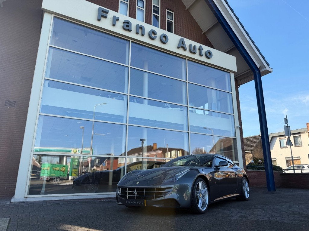 Ferrari FF 6.3 V12, Auto's, Automaat, Euro 5, Achterwielaandrijving, 12 cilinders
