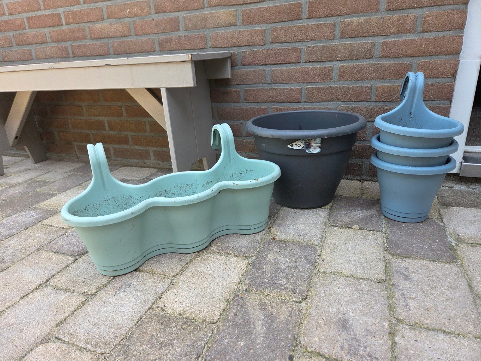 Mooie en nette Elho bloempotten, Ophalen, Zo goed als nieuw, Kunststof, Balkon