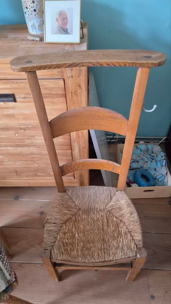 Bidstoeltje, Antiek en Kunst, Antiek | Meubels | Stoelen en Banken, Ophalen