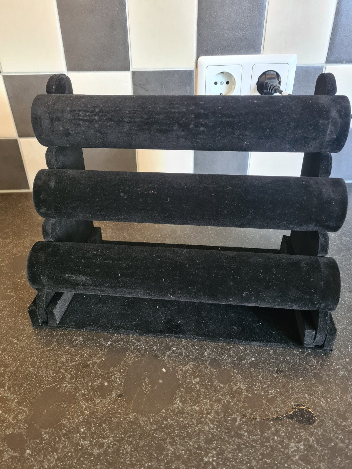 Zwart fluwelen sieradenrekje - 3 lagen, Ophalen of Verzenden, Gebruikt