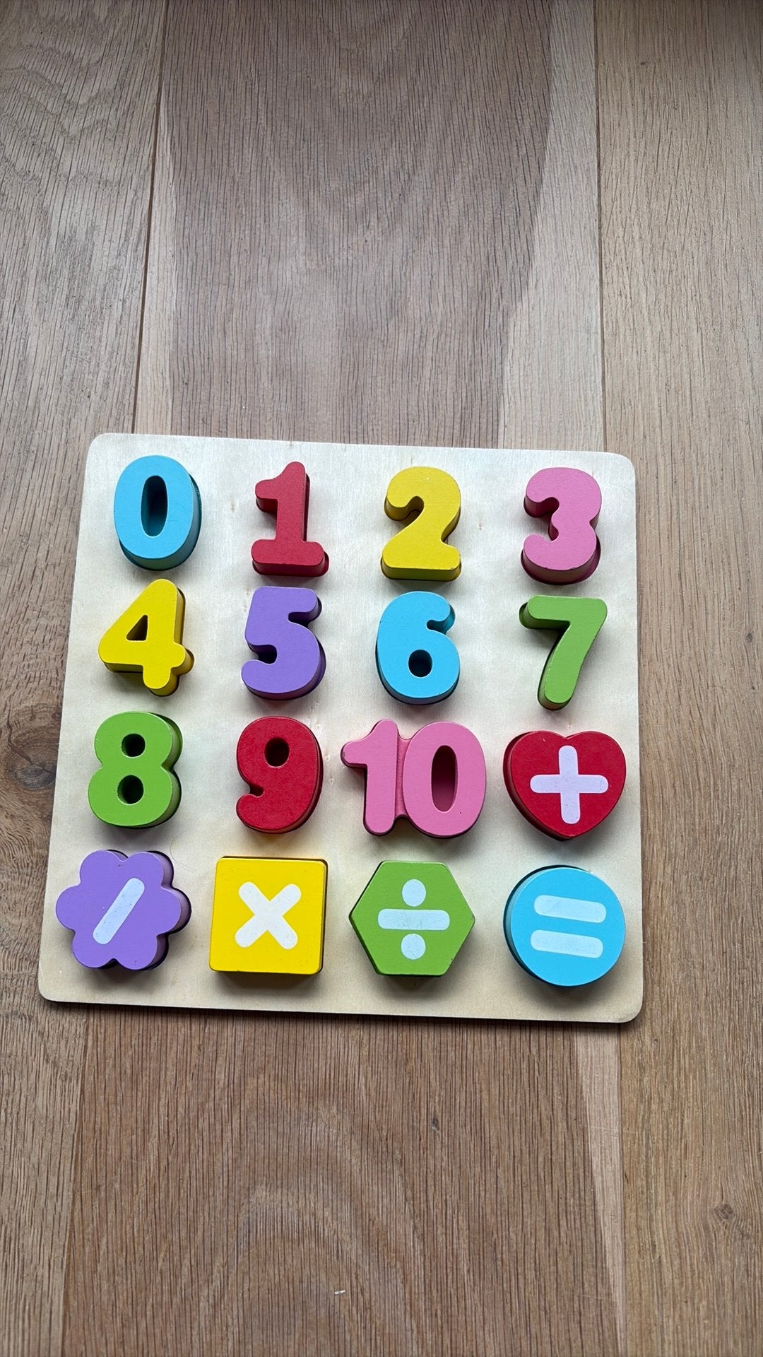 Houten cijfertjes puzzel, Ophalen of Verzenden, 10 tot 50 stukjes, Zo goed als nieuw