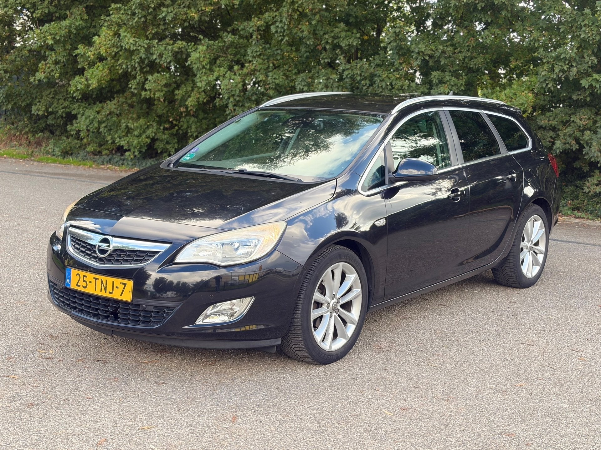 Opel Astra Sports Tourer 1.4 Turbo Cosmo Navi! Leder! 2012!, Auto's, Voorwielaandrijving, Euro 5, Gebruikt, 4 cilinders
