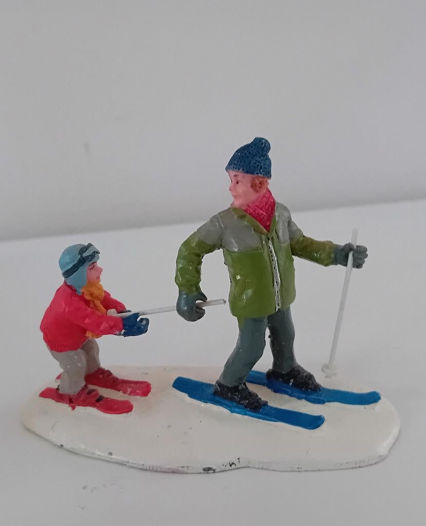 Lemax tagging along, retired, Lemax figuur Kerstdorp, Ophalen of Verzenden