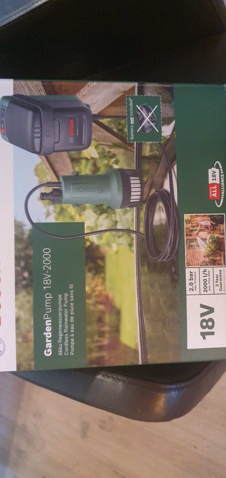 Bosch regenton pomp 18 Volt 2 bar, Ophalen of Verzenden, Nieuw, Ongediertebestrijding