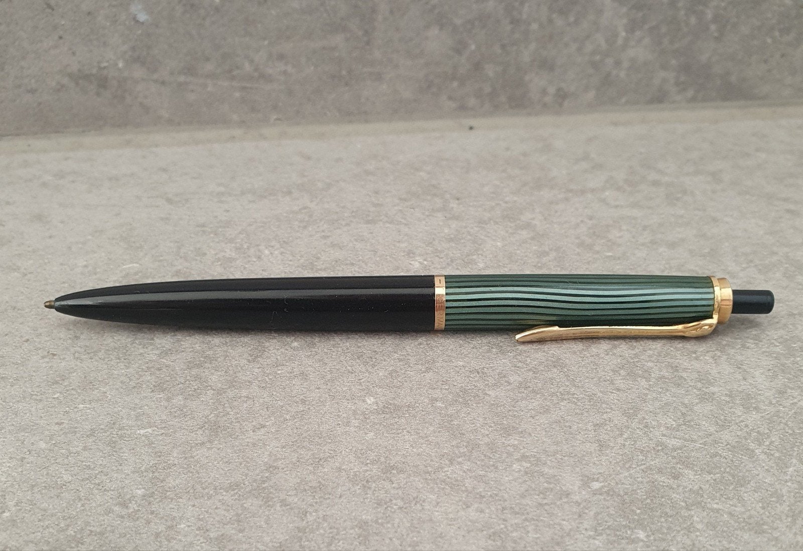Vintage Pelikan 455 balpen groen/zwart gestreept, Ophalen of Verzenden