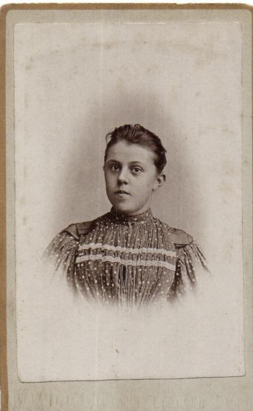 CDV - H. Boonstoppel - Dordrecht - Mooie Jurk, Gebruikt, Verzenden, Foto, Klederdracht