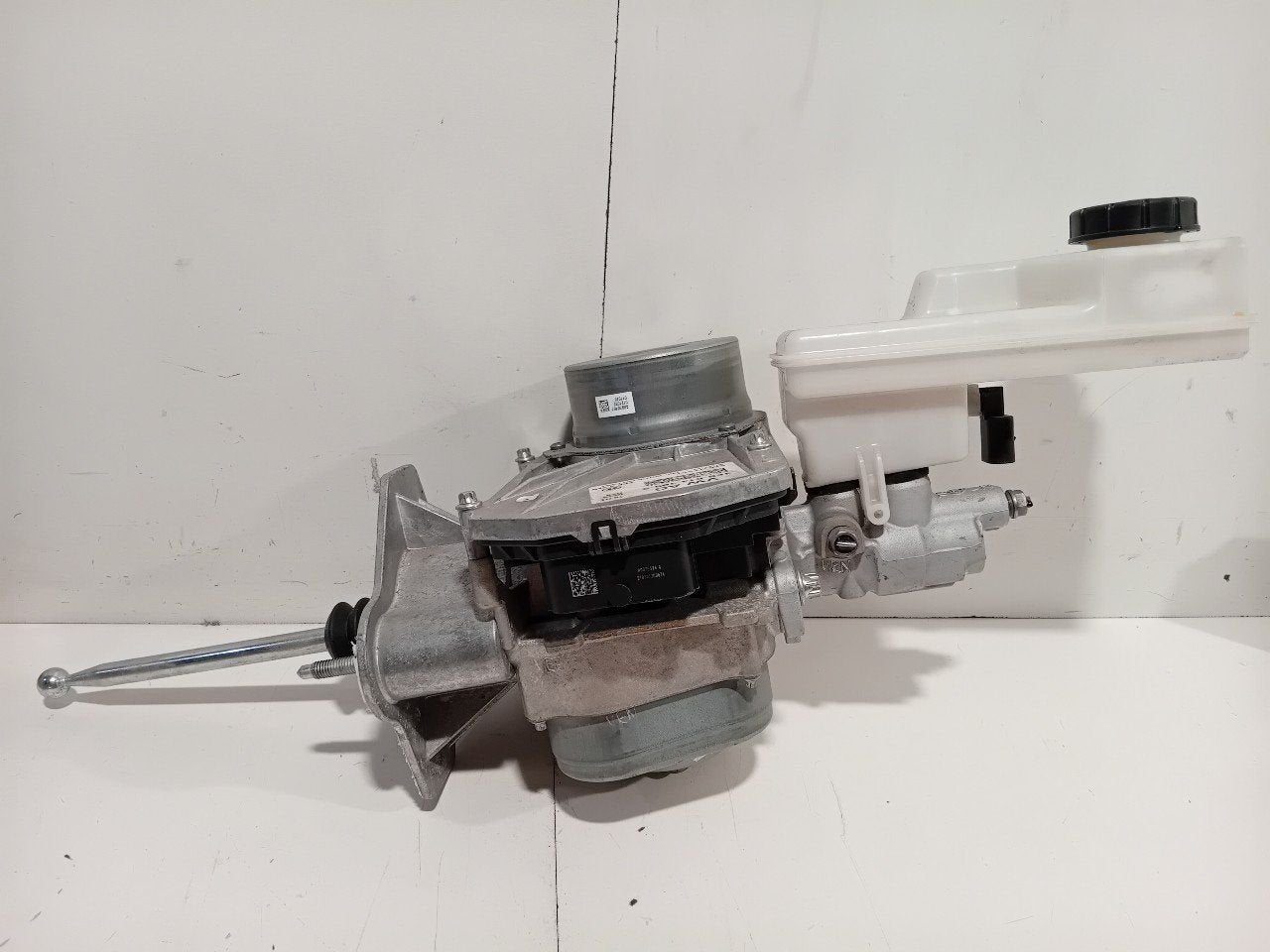Rembekrachtiger Volkswagen ID.4, Onderdelen@venauto.nl, Van der Ven Autorecycling B.V., Gebruikt, Ettenseweg 76, 4706 PB Roosendaal, The Netherlands