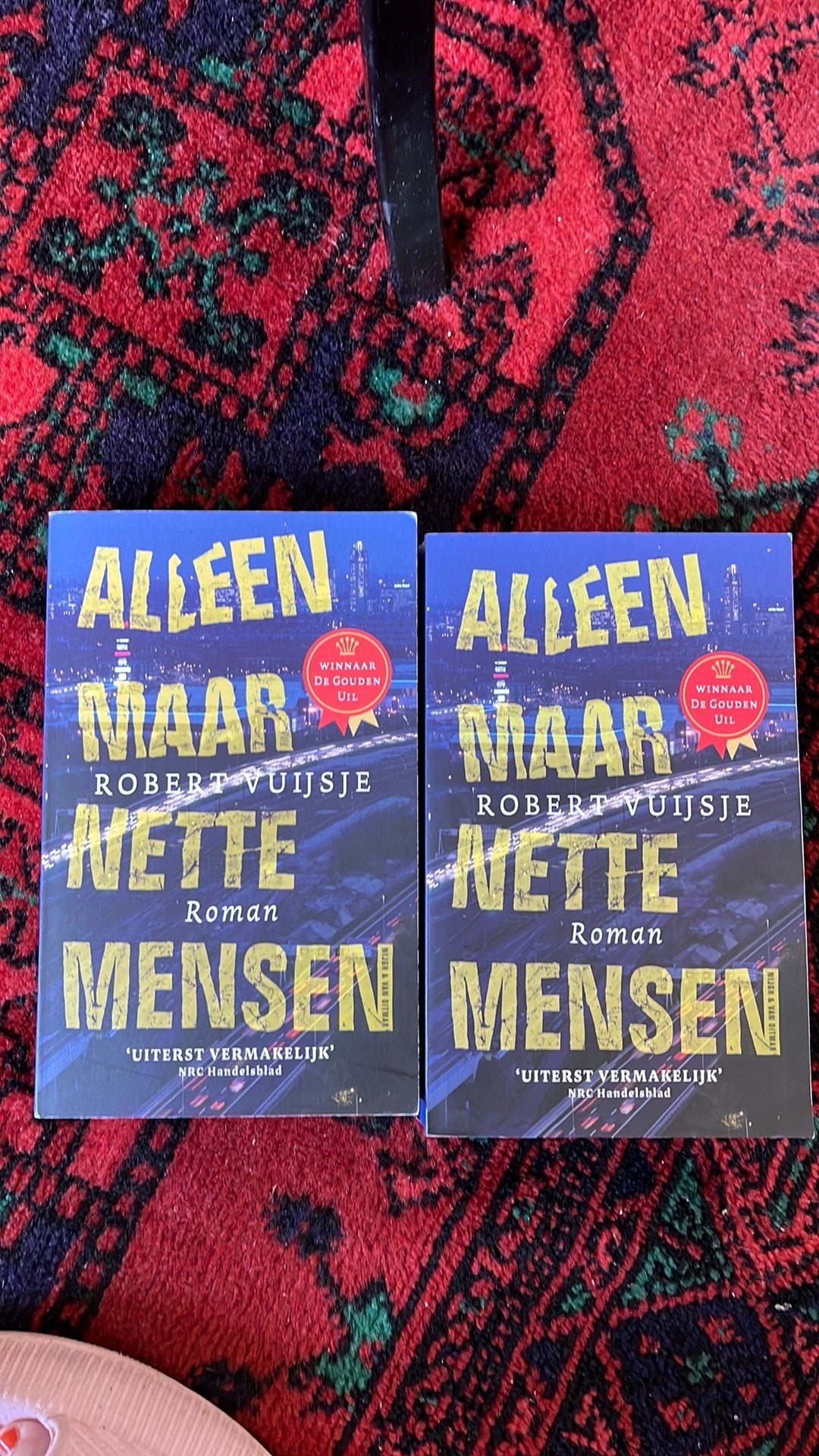 R. Vuijsje - Alleen maar nette mensen, Ophalen of Verzenden, Zo goed als nieuw, R. Vuijsje