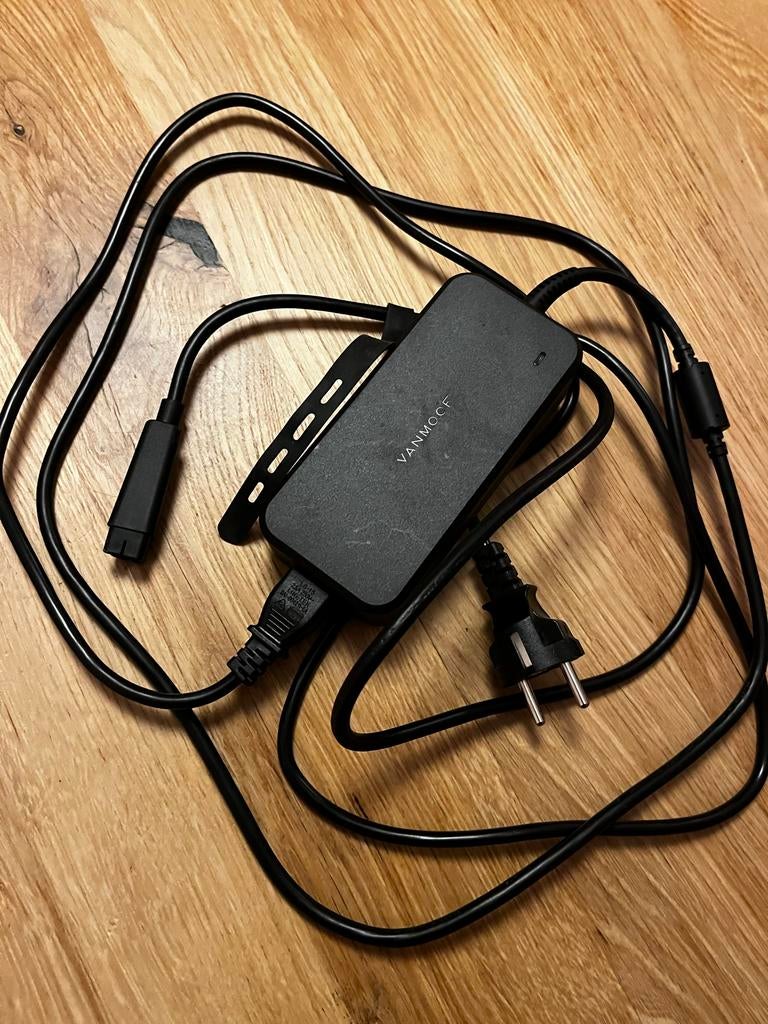 VanMoof S5 Oplader, Ophalen of Verzenden, Zo goed als nieuw