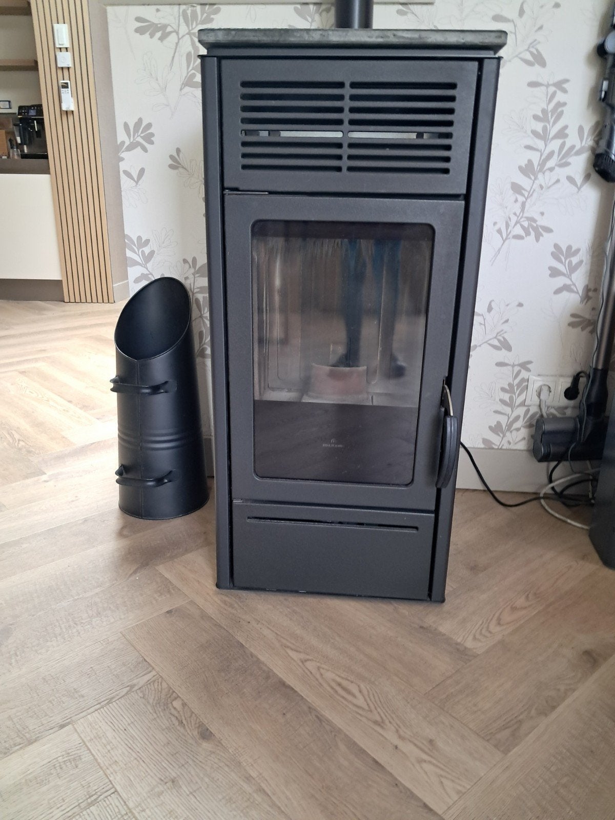 Pelletkachel, 5 jaar oud, goed onderhouden, Huis en Inrichting, Kachels, Ophalen, Zo goed als nieuw, Overige brandstoffen, Pelletkachel