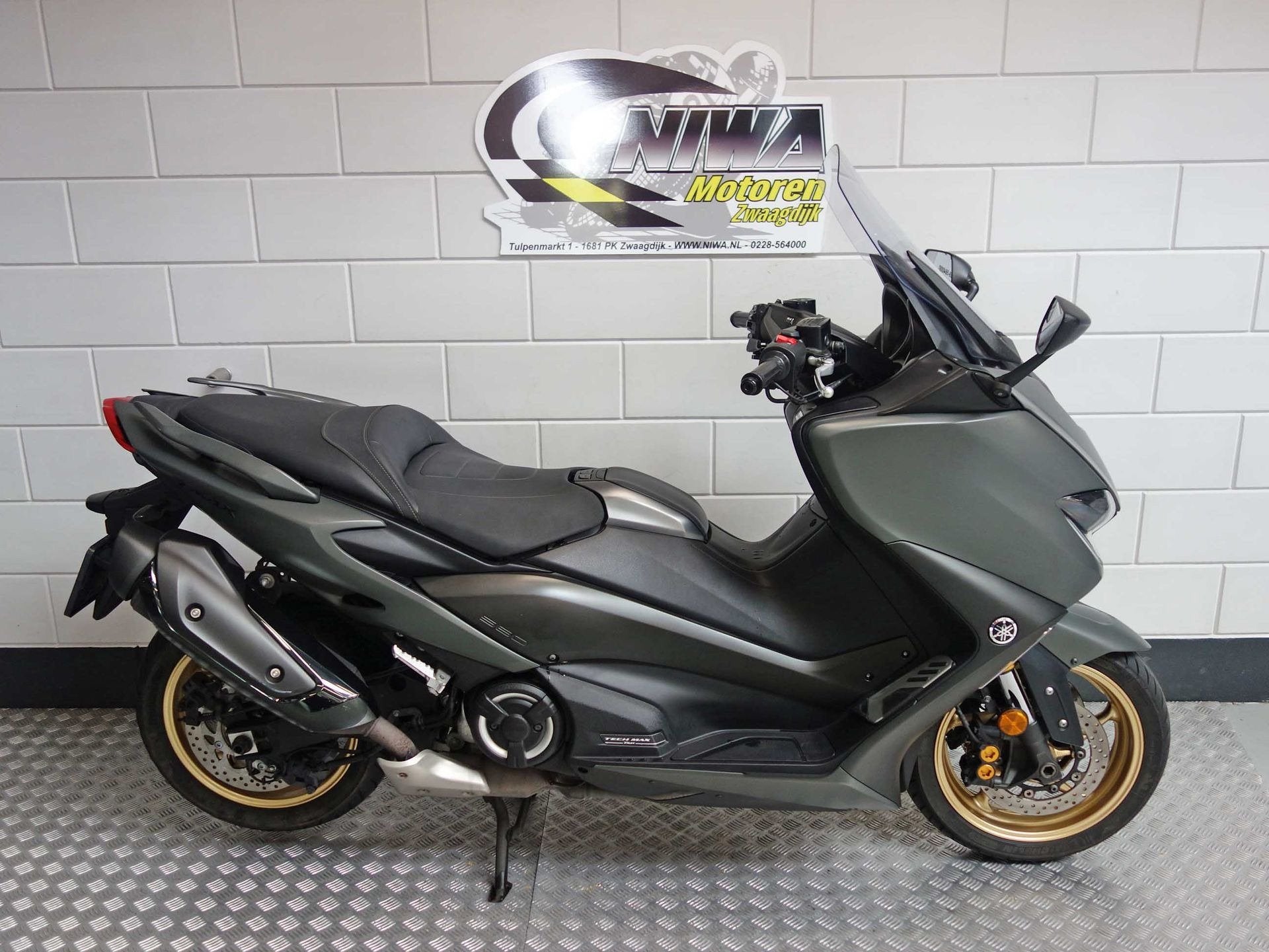 Yamaha TMAX 560 Tech MAX ABS, Motoren, Cruise Control, Overig, 12 t/m 35 kW, Gebruikt