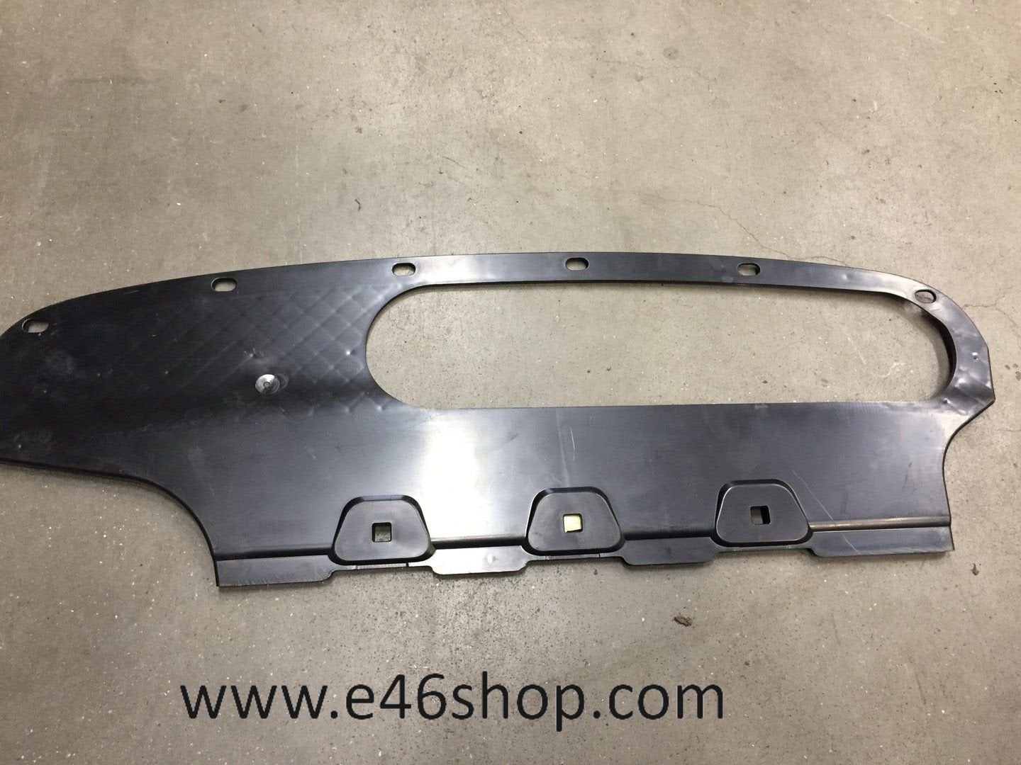 Bodemplaat achter BMW 5" F10 oe 51127228516 org nieuw bmw, Auto-onderdelen, Carrosserie en Plaatwerk, -, -, Nieuw, Ophalen of Verzenden