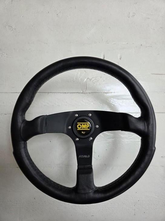 Autostuur Fittipaldi Deepdish geen MOMO 355mm | Almere Zeist, Auto-onderdelen, Ophalen of Verzenden, Nieuw