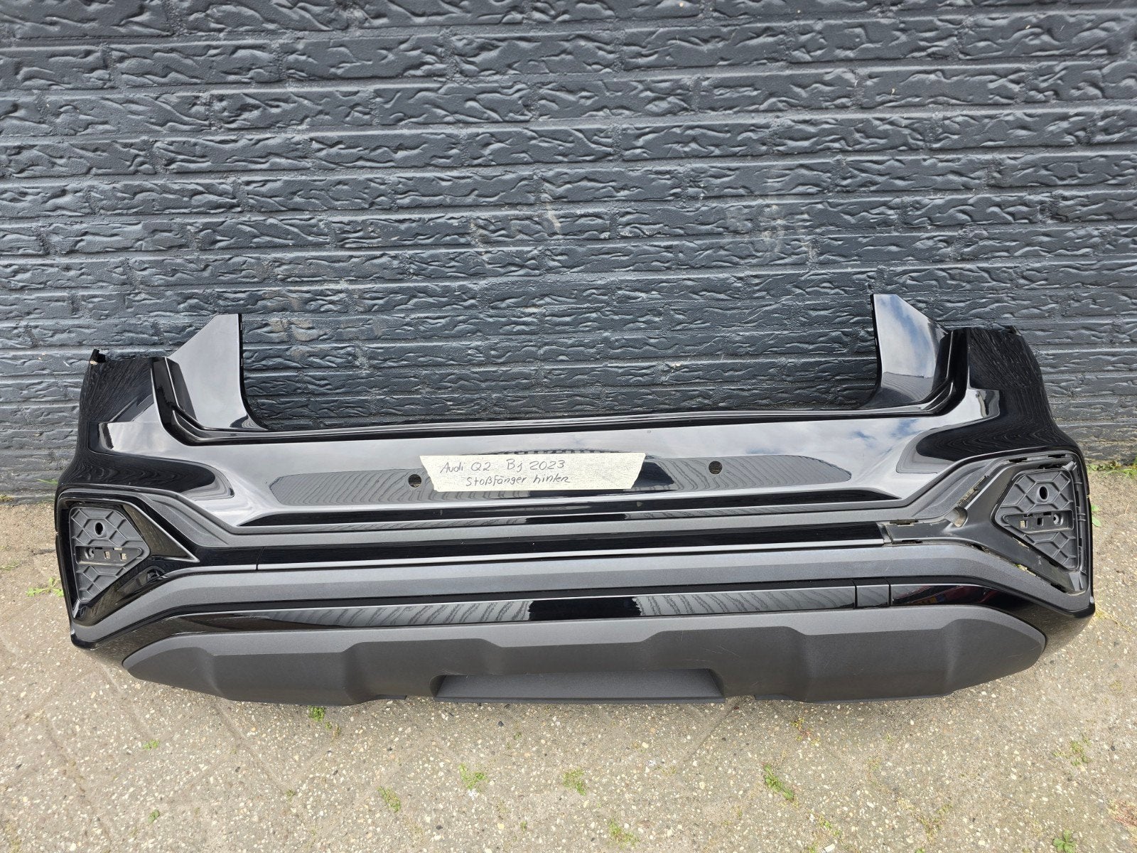 Achterbumper 4x pdc Audi Q2 81A S-line facelift bj '20-heden, Audi, Gebruikt, Achter, Bumper