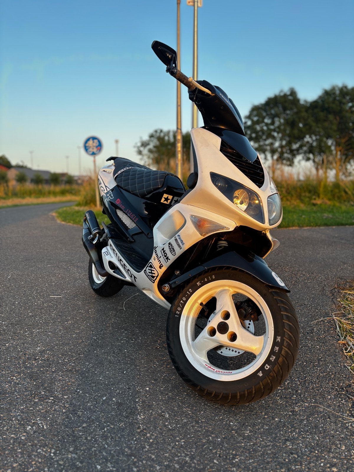 Peugeot Speedfight 2 WOK - Wit/Zwart, Fietsen en Brommers, Ophalen of Verzenden, Gebruikt, Maximaal 45 km/u, Overige modellen