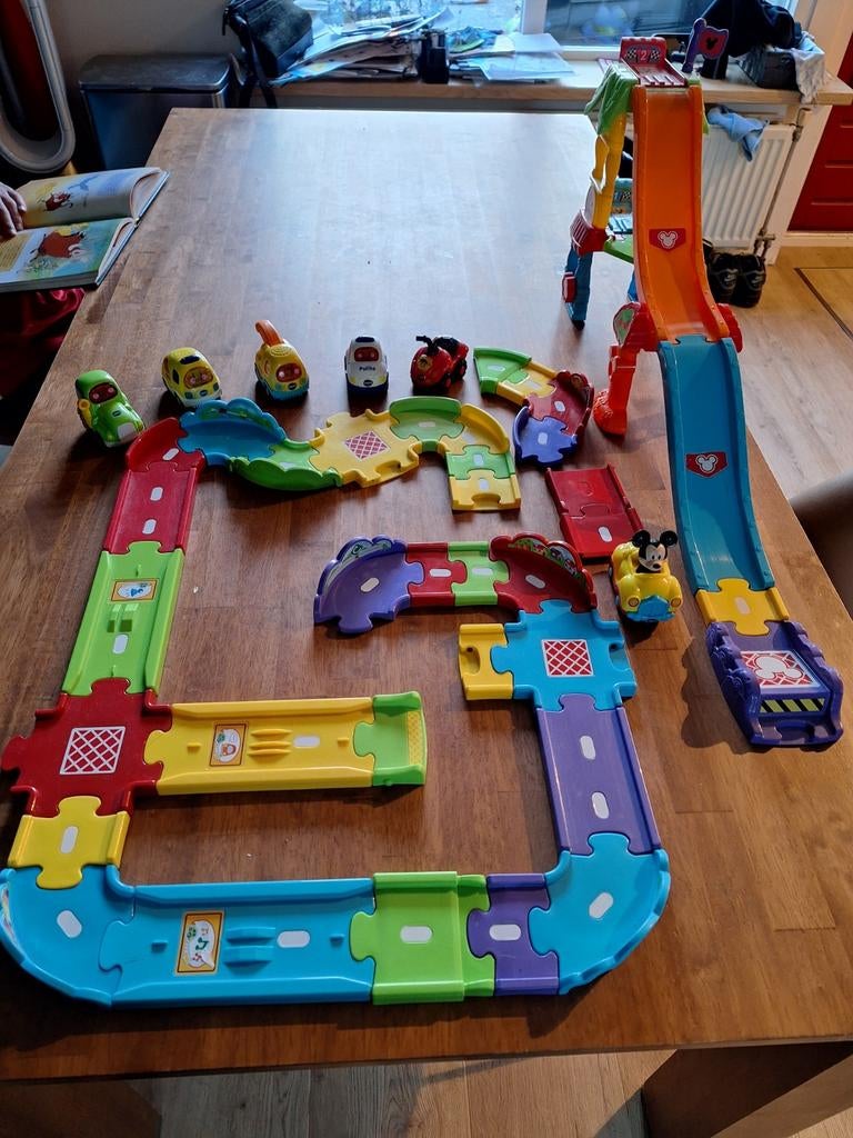 VTech Toet Toet Auto's en Mickey Mouse Speelset, Ophalen, Gebruikt
