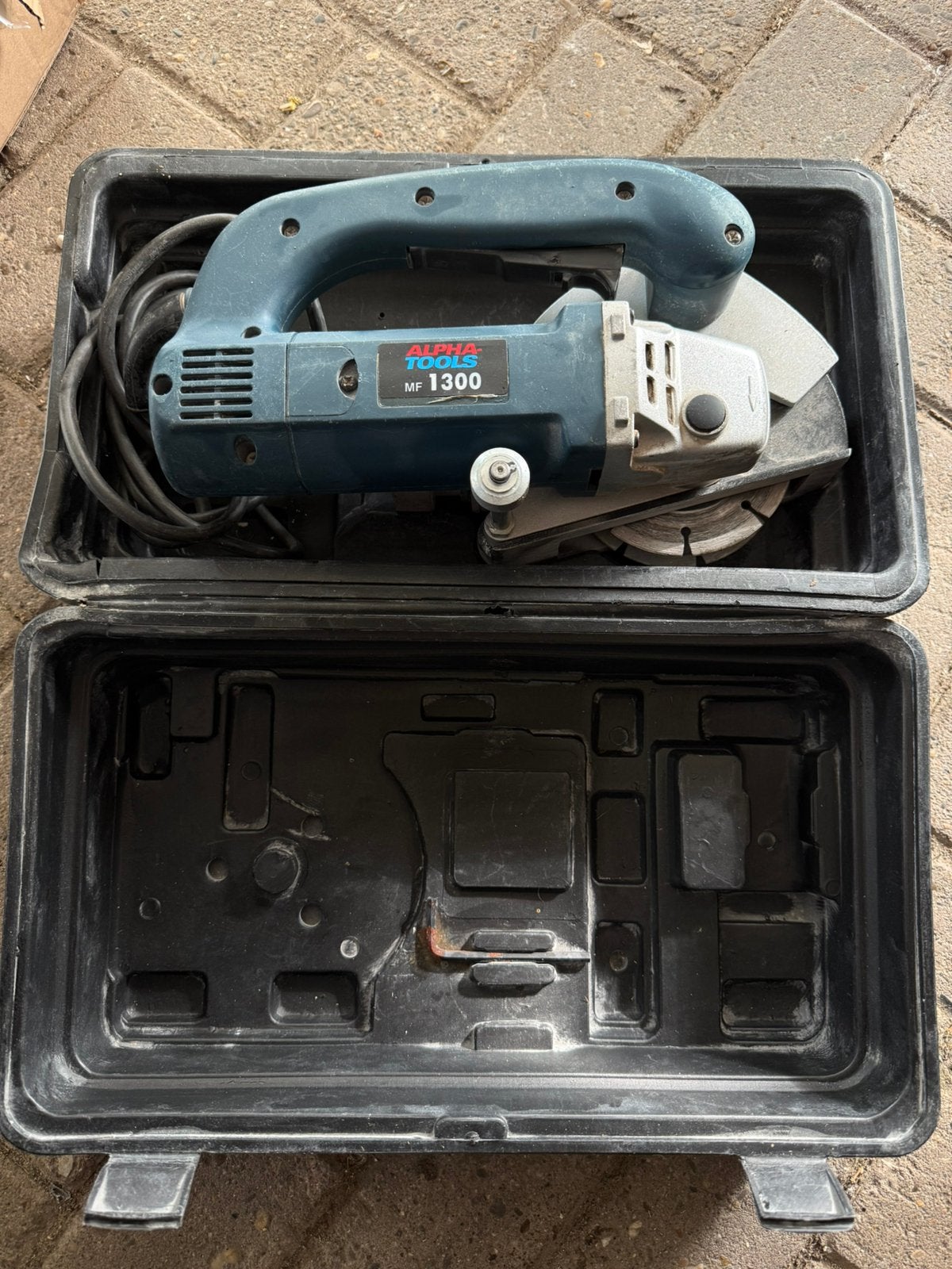 Alpha Tools MF 1300 muurfrees freesmachine, Ophalen of Verzenden, Zo goed als nieuw, 1200 watt of meer, 30 tot 70 mm