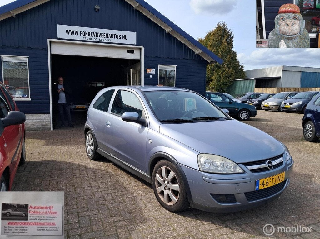 Opel Corsa 1.2-16V Silverline Garajtie,alle inruil mogelijk, Voorwielaandrijving, 450 kg, Gebruikt, 4 cilinders