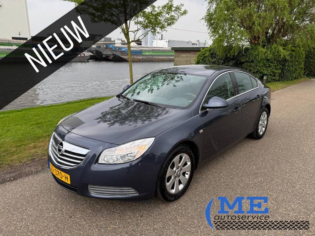 Opel Insignia - 1.6 T Edition|Trekhaak|Cruise|, Euro 5, Gebruikt, 4 cilinders, Traction-control