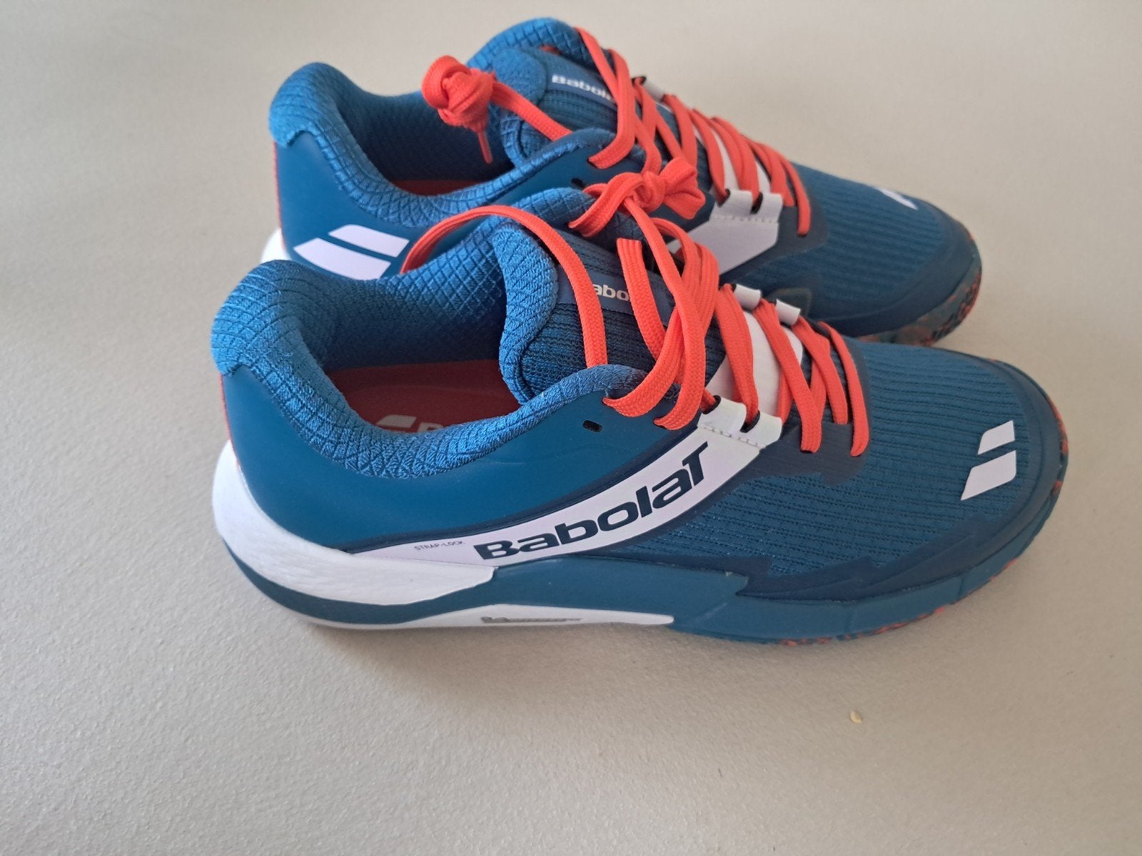 Nieuw! Babolat Movea 2 Padel Schoenen - Maat 42, Sport en Fitness, Padel, Ophalen of Verzenden, Nieuw, Padelschoenen