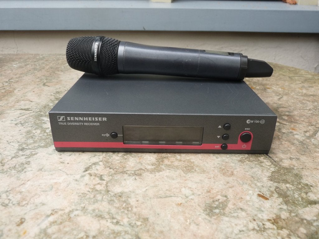 Sennheiser EW100 G3 A band handmicrofoon of beltpack set, Muziek en Instrumenten, Ophalen, Zo goed als nieuw, Zangmicrofoon, Draadloos