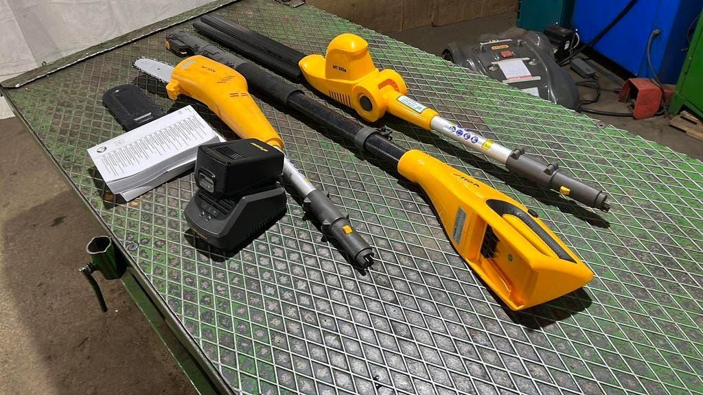 ✅ Stiga mt100e kit multitool 20 volt accugereedschap, Tuin en Terras, Heggenscharen, Zo goed als nieuw, Accu, Ophalen