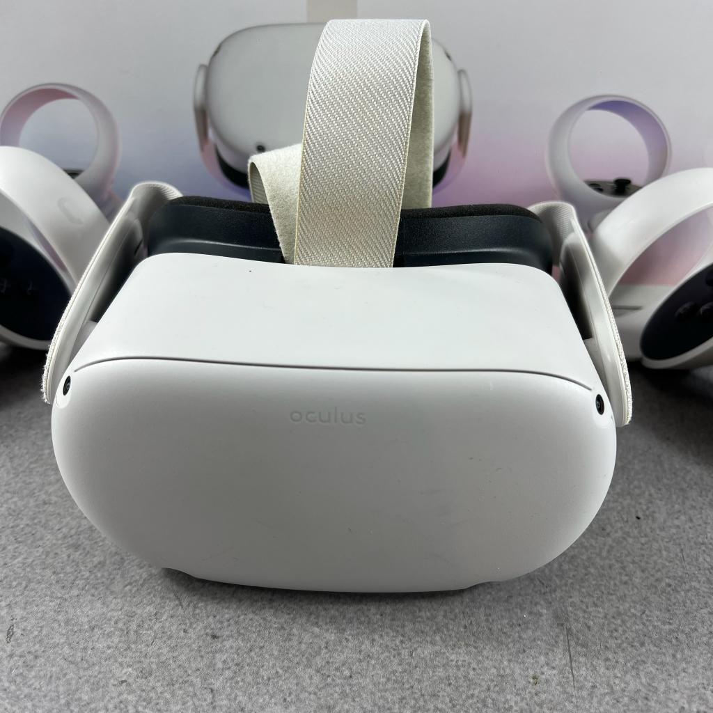 Oculus Quest 2 VR bril | in doos | 64GB | 407312, Spelcomputers en Games, Ophalen of Verzenden, Zo goed als nieuw, VR-bril, Telefoon