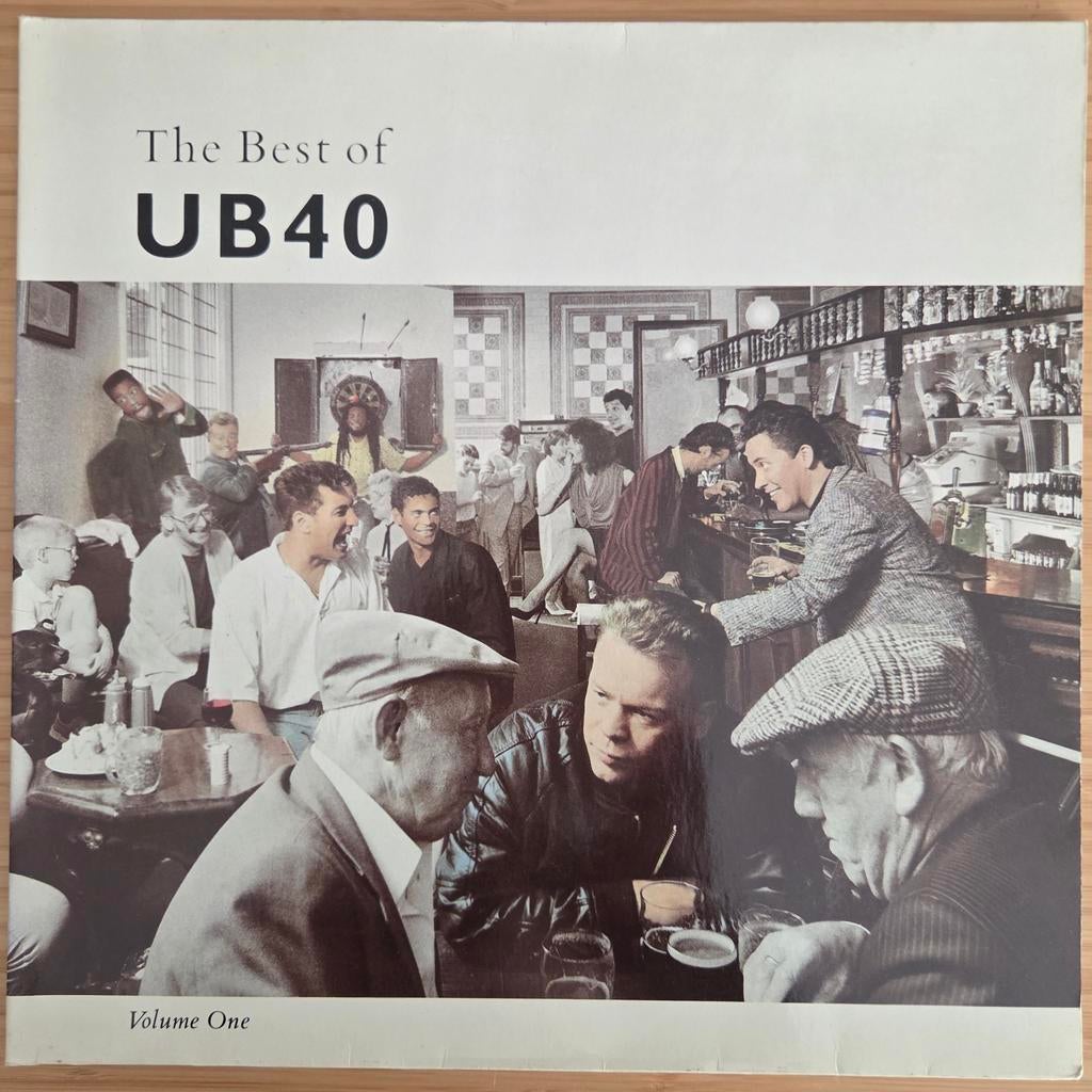 UB40  - The Best Of Volume One LP, Ophalen of Verzenden, Gebruikt, 12 inch